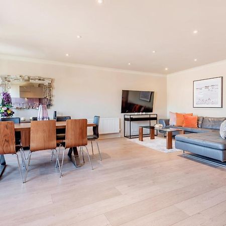 Stunning 3-Bedroom In The Heart Of London With Parking-Hosted By Sweetstay Exterior foto